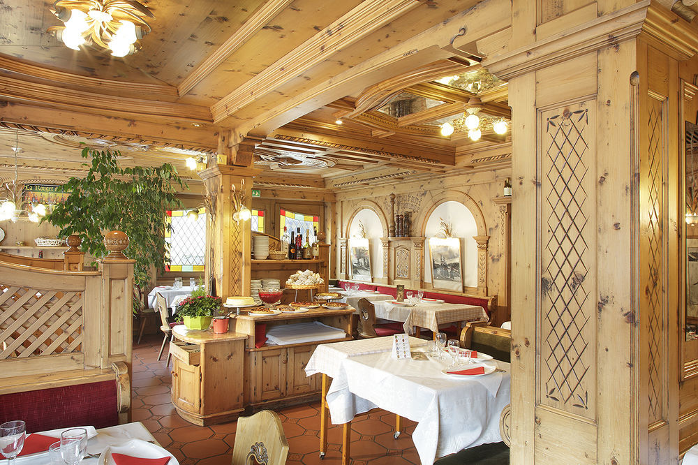 Hôtel-Restaurant Le Lac Malbuisson Exterior foto